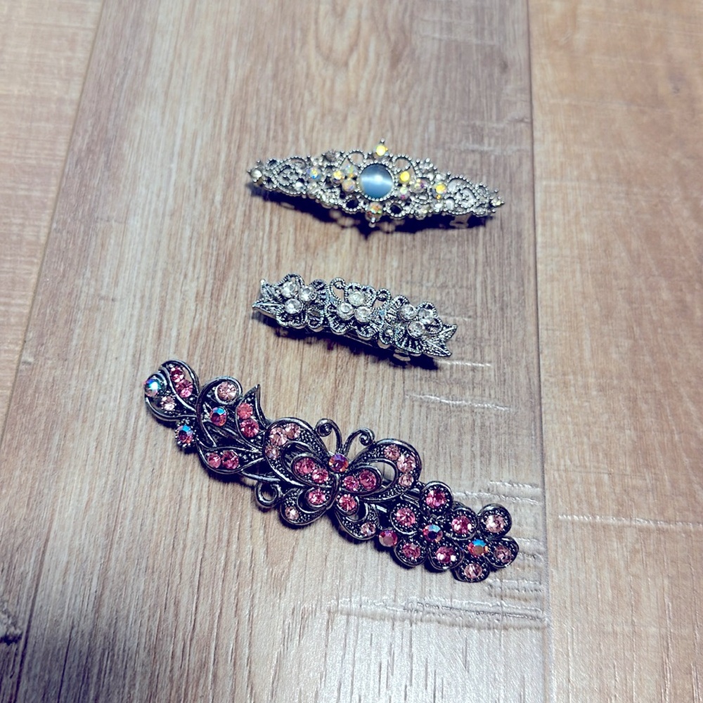 Vintage hair barrettes